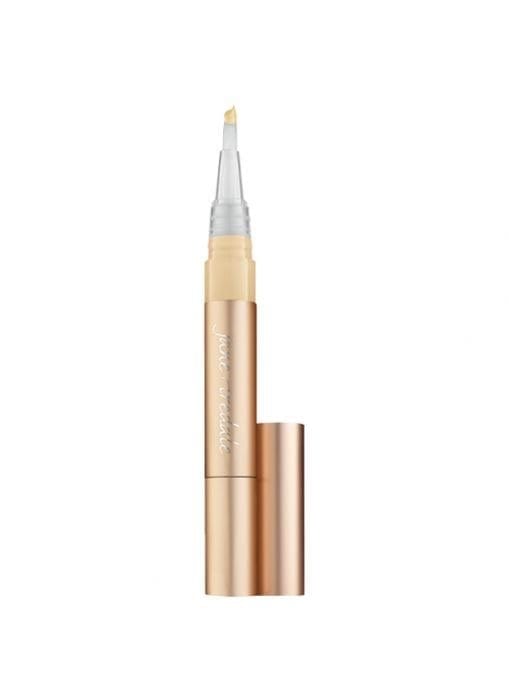 Active Light Under-Eye Concealer
