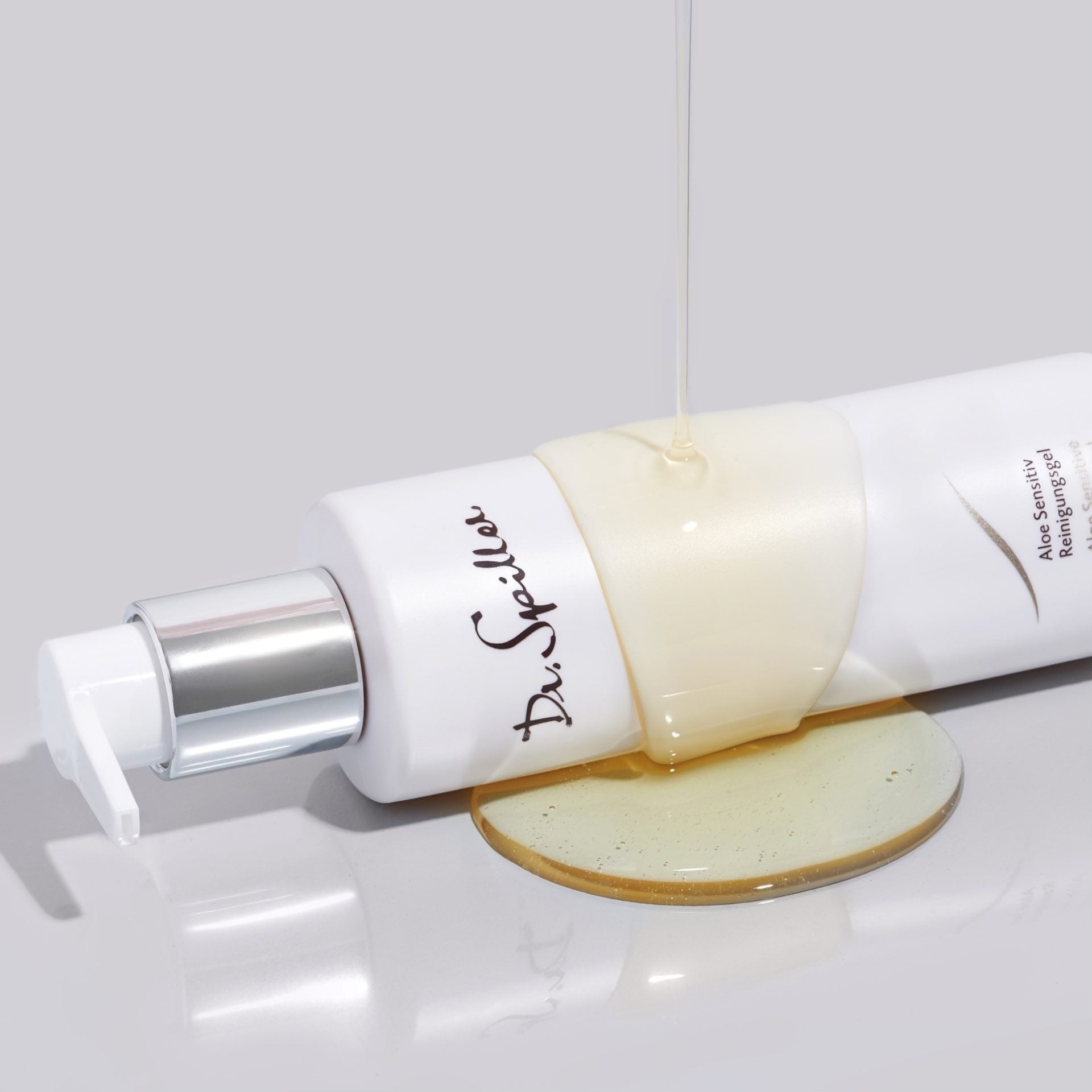 Aloe Sensitive Cleansing Gel